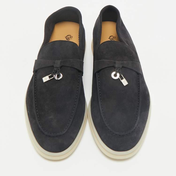 مملوكة مسبقًا Loro Piana Black Suede Summer Charms Walk Loafers Size 39