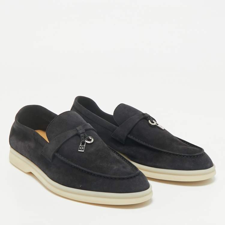 مملوكة مسبقًا Loro Piana Black Suede Summer Charms Walk Loafers Size 39