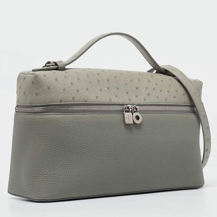 Pre Owned Loro Piana Light Green Ostrich Leather Extra Pocket L27 Pouch Bag