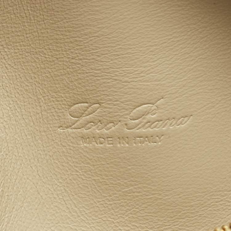 Pre Owned Loro Piana Green Leather Extra Pocket L19 Pouch Bag