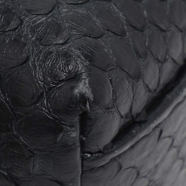 مملوكة مسبقًا Loro Piana Dark Navy Blue Python Zip L19 Pouch