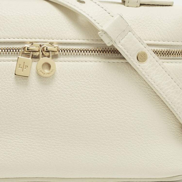 Pre Owned Loro Piana Extra Pocket L19 Off White Leather Pouch Bag