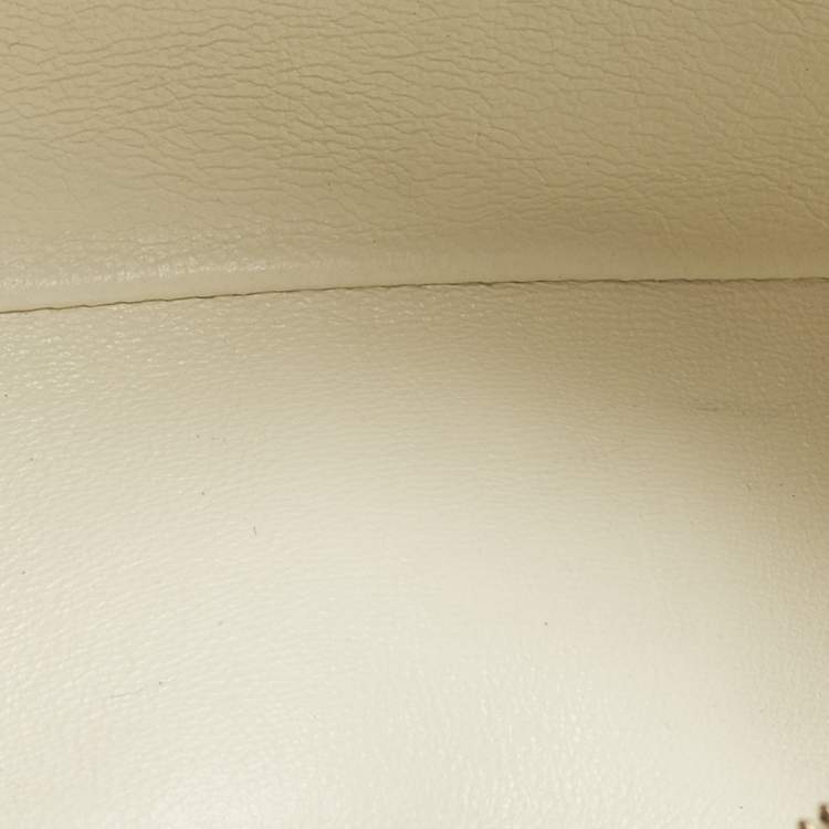 Pre Owned Loro Piana Extra Pocket L19 Off White Leather Pouch Bag