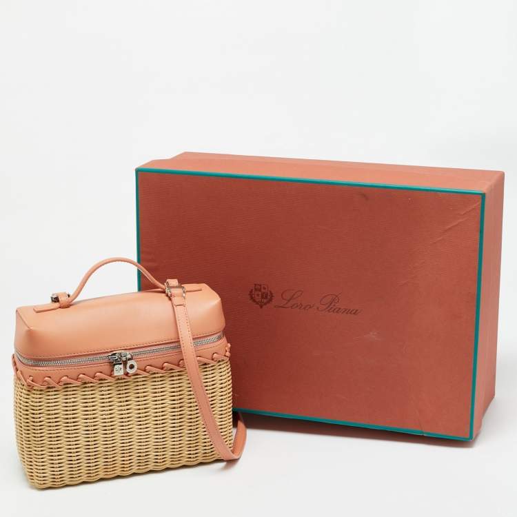 Pre Owned Loro Piana L19 Wicker Cream/Peach Rattas and Leather Top Handle Bag