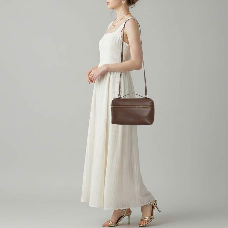 Pre Owned Loro Piana Extra Pocket L27 Brown Leather Pouch Bag