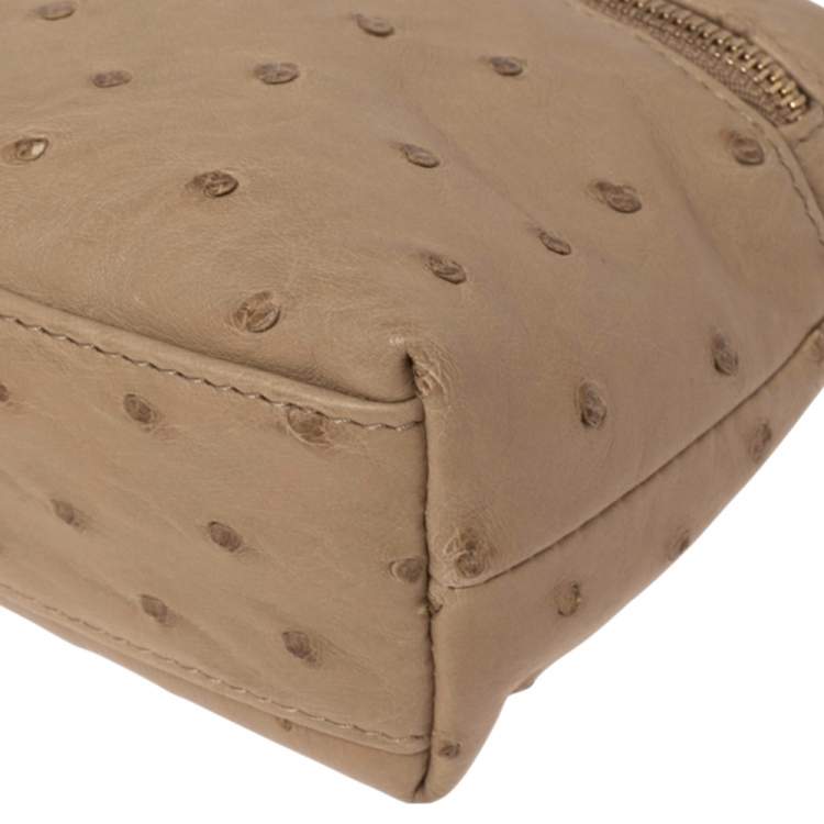 Pre Owned Loro Piana Beige Ostrich Leather Zip L19 Pouch