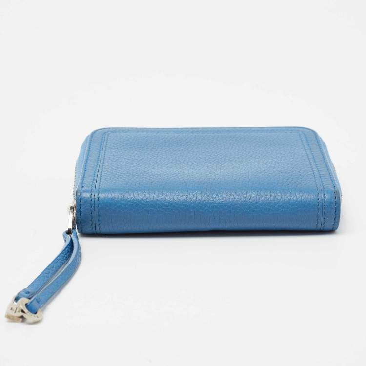 Pre Owned Loro Piana Blue Leather Zip Around Wallet