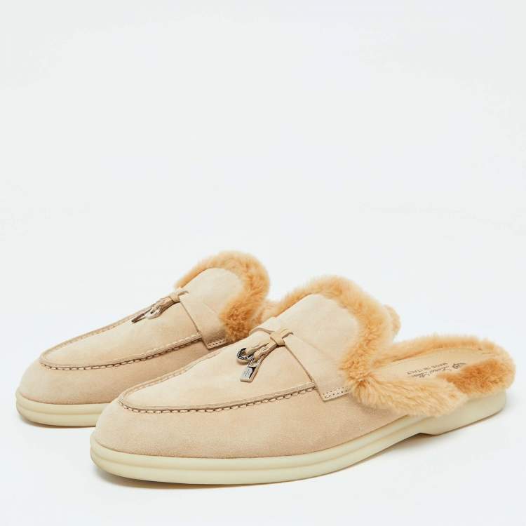 Pre Owned Loro Piana Beige Suede Fur Babouche Charms Walk Mules Size 38.5