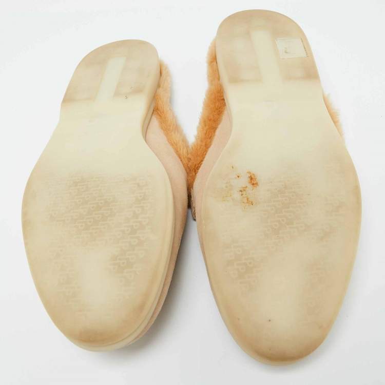 Pre Owned Loro Piana Beige Suede Fur Babouche Charms Walk Mules Size 38.5