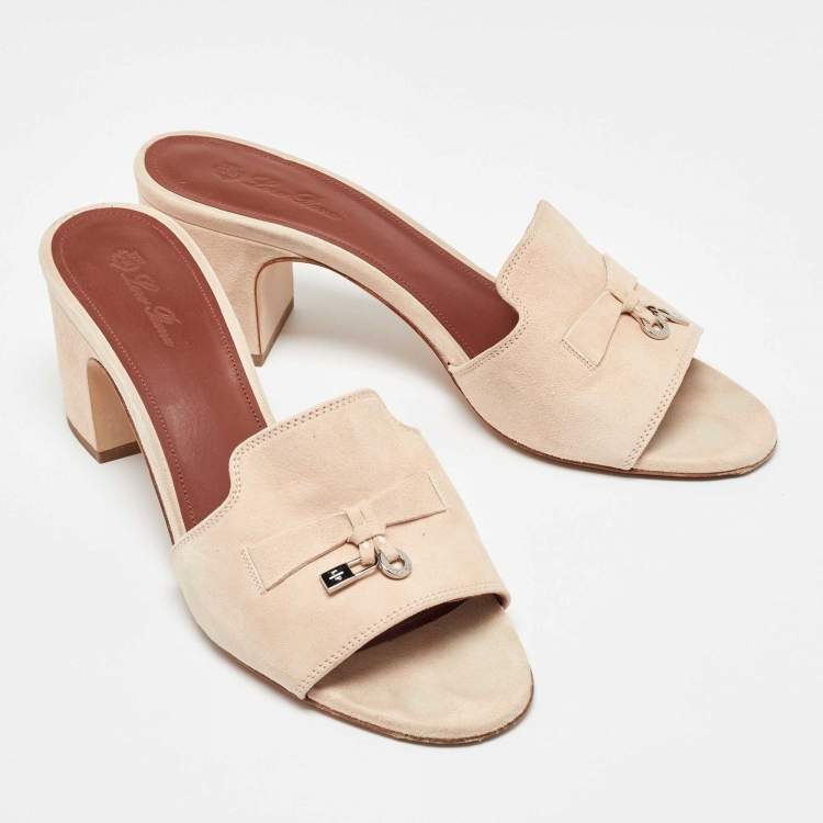 Pre Owned Loro Piana Beige Suede Summer Charms Slide Sandals Size 39