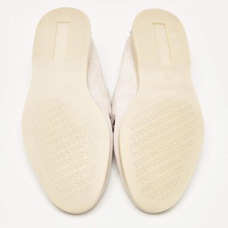 مملوكة مسبقًا Loro Piana Pink Suede Summer Charms Walk Loafers Size 36