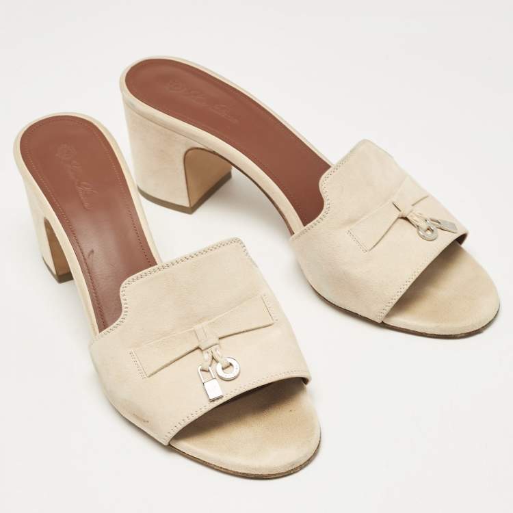 Pre Owned Loro Piana Beige Suede Summer Charms Slide Sandals Size 39