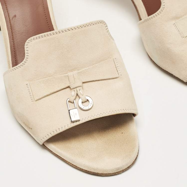 Pre Owned Loro Piana Beige Suede Summer Charms Slide Sandals Size 39