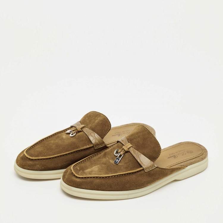 مملوكة مسبقًا Loro Piana Green Crocodile Leather and Suede Babouche Charms Walk Mules Size 37