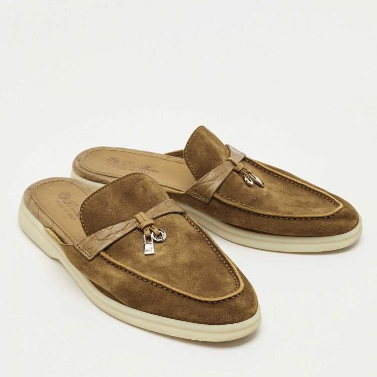 مملوكة مسبقًا Loro Piana Green Crocodile Leather and Suede Babouche Charms Walk Mules Size 37
