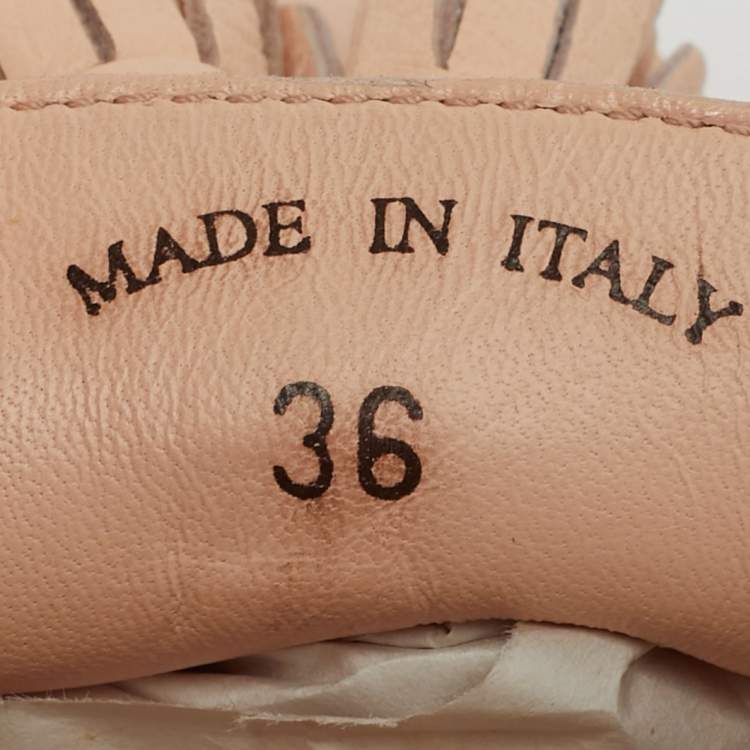 مملوكة مسبقًا حذاء لوفرز لورو بيانا دوت وووك جلد زهري فاتح بدلاية سليب أون مقاس 36