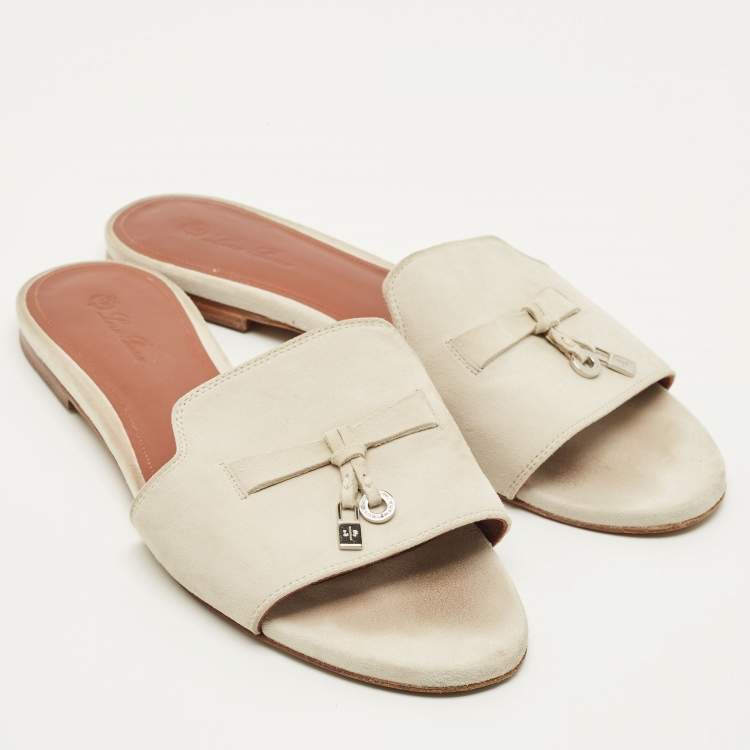 Pre Owned Loro Piana Summer Charms Size 40 Grey Suede Flat Sandals