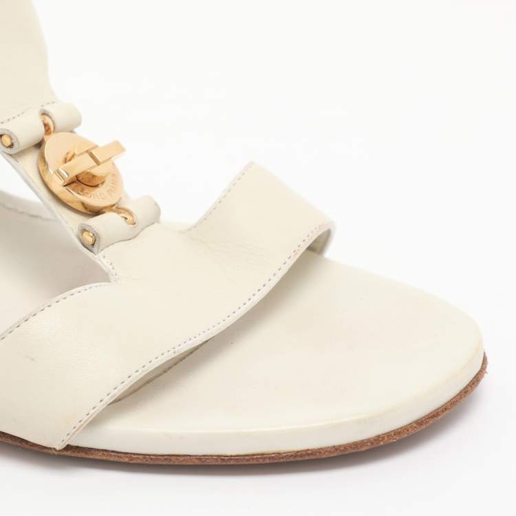 Pre Owned Loro Piana Size 37 Ivory Leather Ankle Strap Sandals