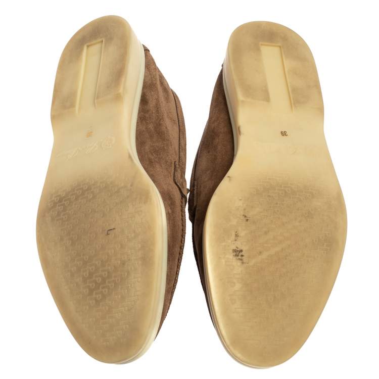 مملوكة مسبقًا Loro Piana Brown Suede Summer Charms Walk Slip On Loafers Size 39