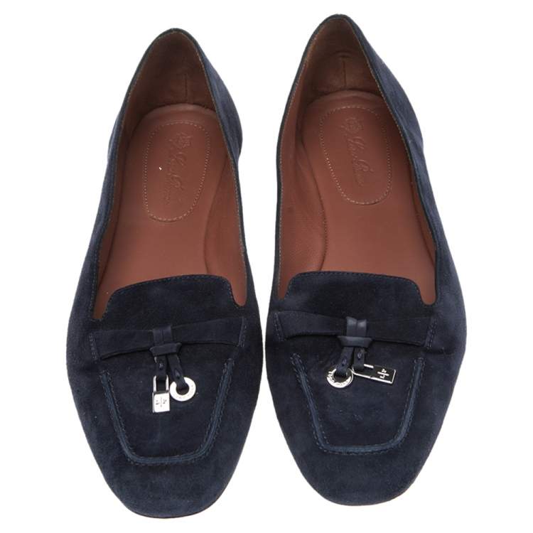 Pre Owned Loro Piana Blue Suede Charm Ballet Flats size 38 