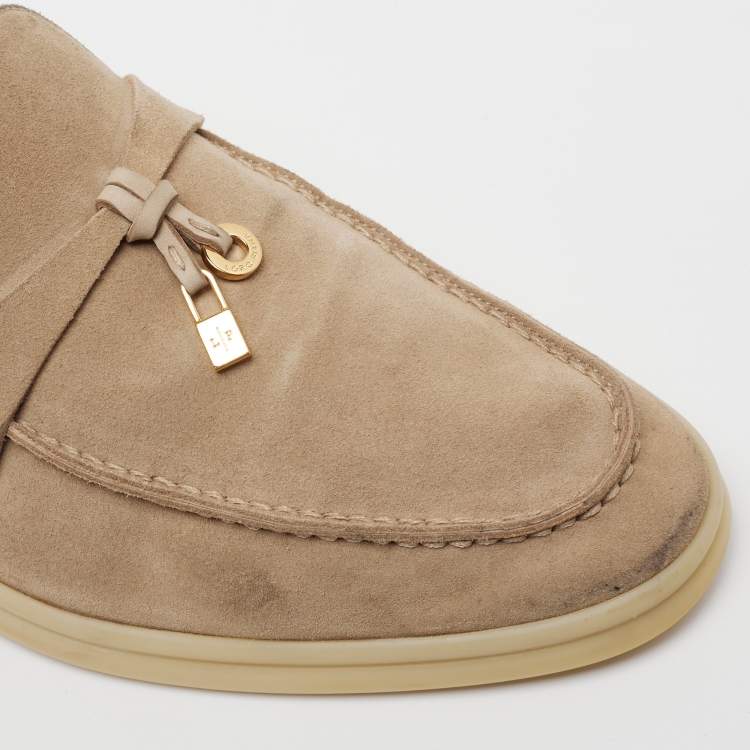 مملوكة مسبقًا Loro Piana Beige Suede Summer Charms Walk  Loafers Size 39.5
