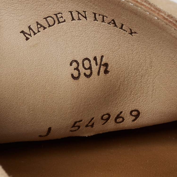 مملوكة مسبقًا Loro Piana Beige Suede Summer Charms Walk  Loafers Size 39.5