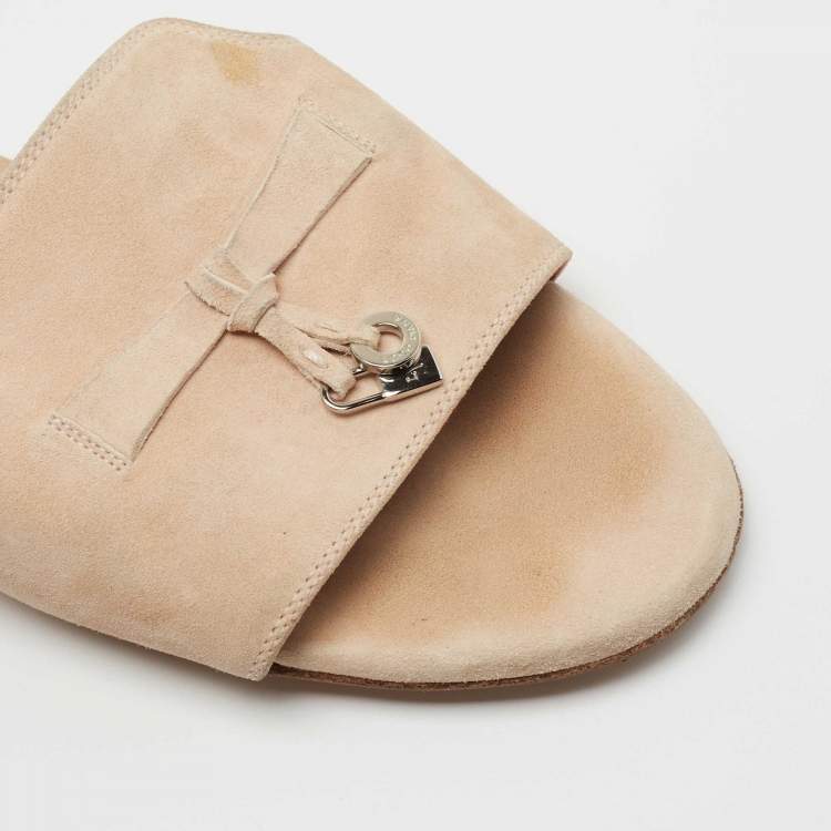 Pre Owned Loro Piana Beige Suede Summer Charms Flat Slides Size 39.5