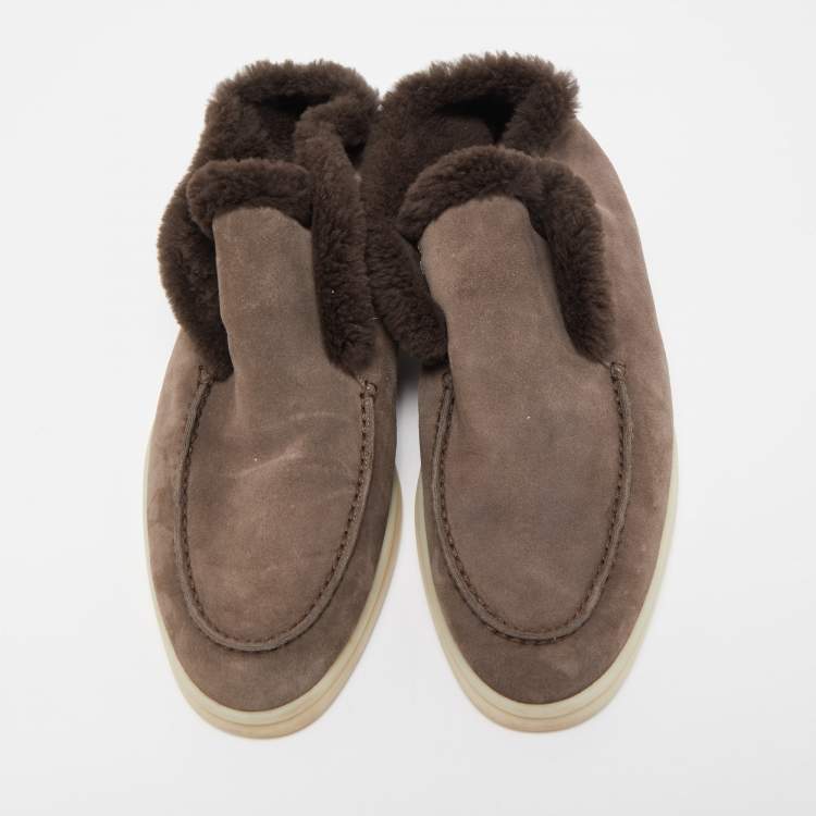 مملوكة مسبقًا Loro Piana Brown Suede and Fur Open Walk Chukka Boots Size 38