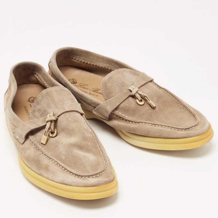 مملوكة مسبقًا Loro Piana Light Brown Suede Summer Charms Walk Loafers Size 37.5