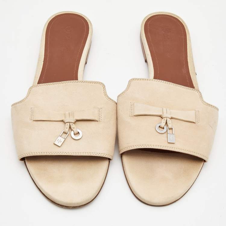 Pre Owned Loro Piana Beige Suede Summer Charms Flat Slides Size 39