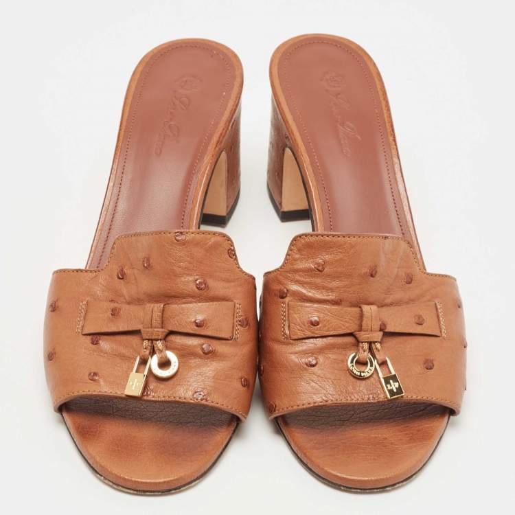 مملوكة مسبقًا Loro Piana Brown Ostrich Summer Charms Slide Sandals Size 37.5
