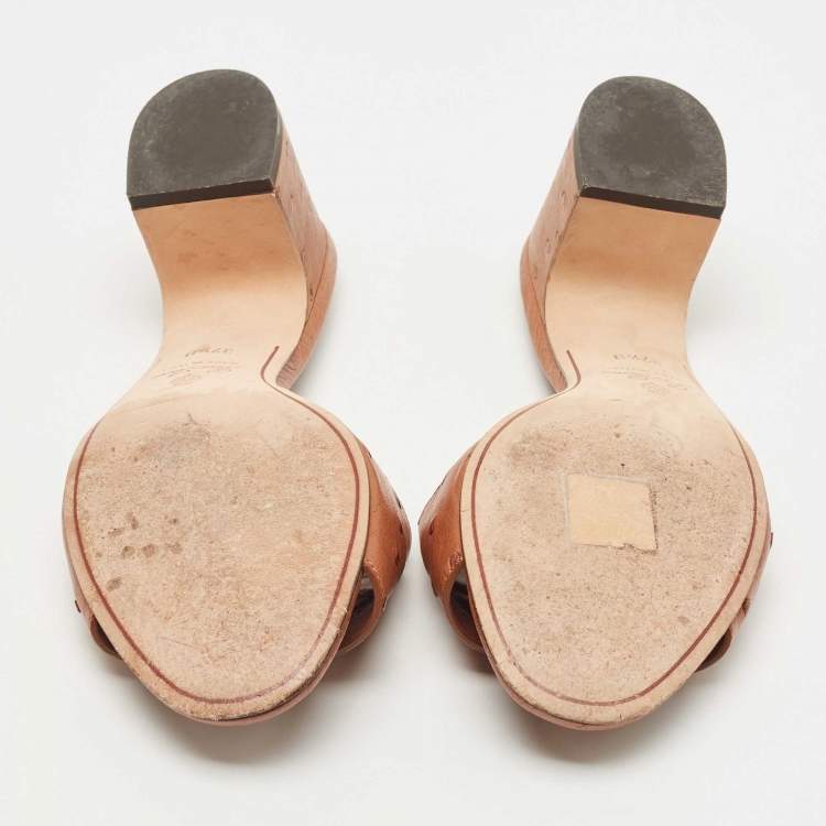 مملوكة مسبقًا Loro Piana Brown Ostrich Summer Charms Slide Sandals Size 37.5