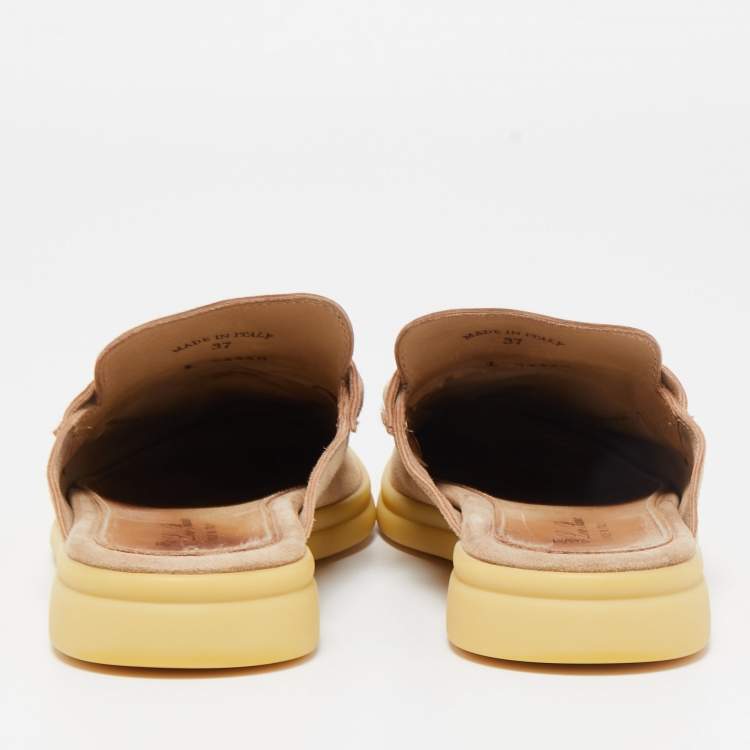Pre Owned Loro Piana Beige Suede Babouche Charms Walk Sandals Size 37