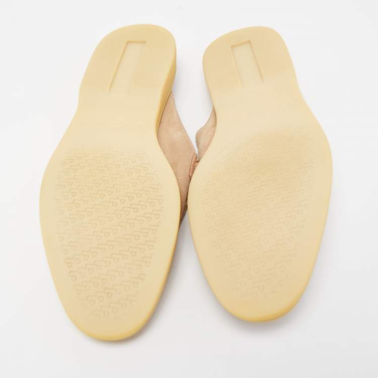 Pre Owned Loro Piana Beige Suede Babouche Charms Walk Sandals Size 37