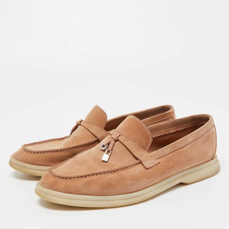 مملوكة مسبقًا Loro Piana Light Brown Summer Charms Walk Slip On Loafers Size 37.5