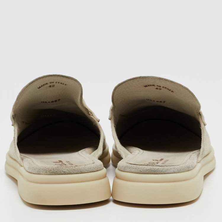 Pre Owned Loro Piana Grey Suede Babouche Charms Walk Mules Size 42