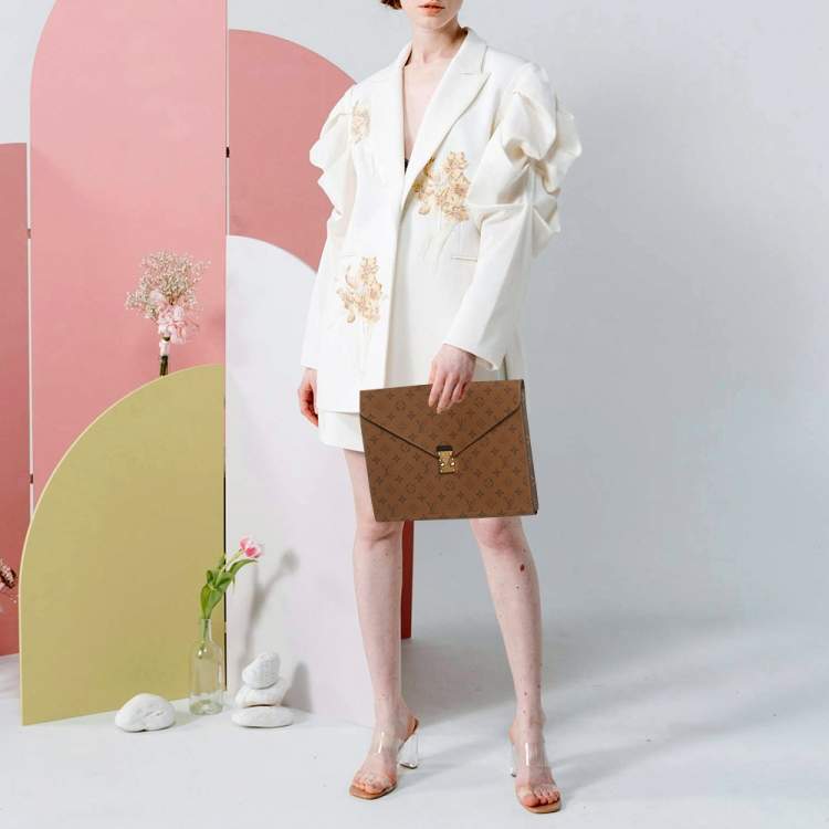 مملوكة مسبقًا Louis Vuitton Mark Monogram Reverse Canvas Folder