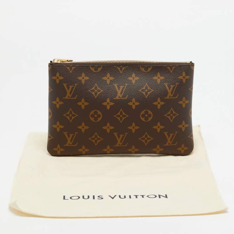 Pre Owned Louis Vuitton M Key Pouch Monogram Canvas 