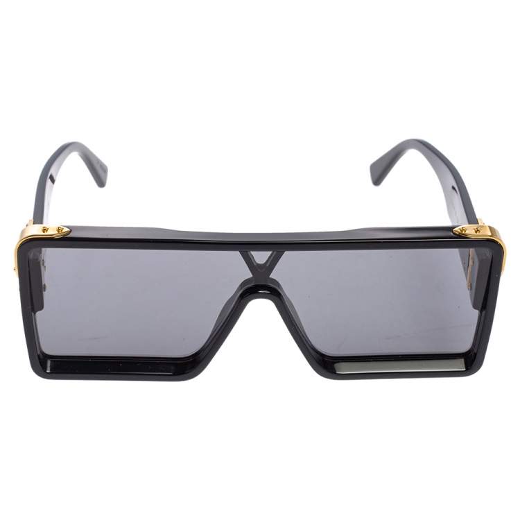 Louis Vuitton LV Monogram Square Sunglasses Black Acetate. Size W