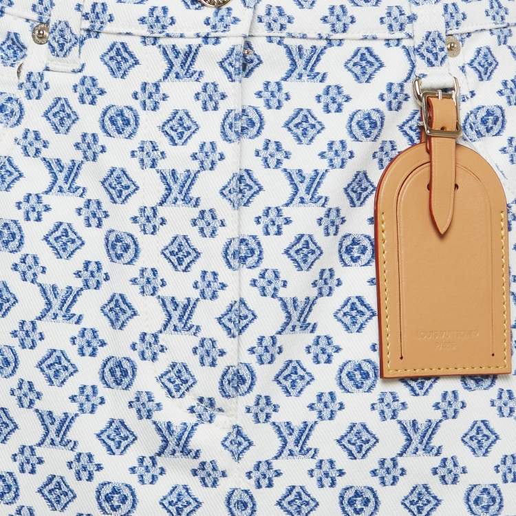 Pre Owned Louis Vuitton White Monogram Print Denim Leather Badge Detail Mini Skirt M