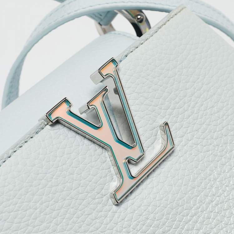 Pre Owned Louis Vuitton Blue Glacier Iridescent Taurillon Leather Mini Capucines Bag