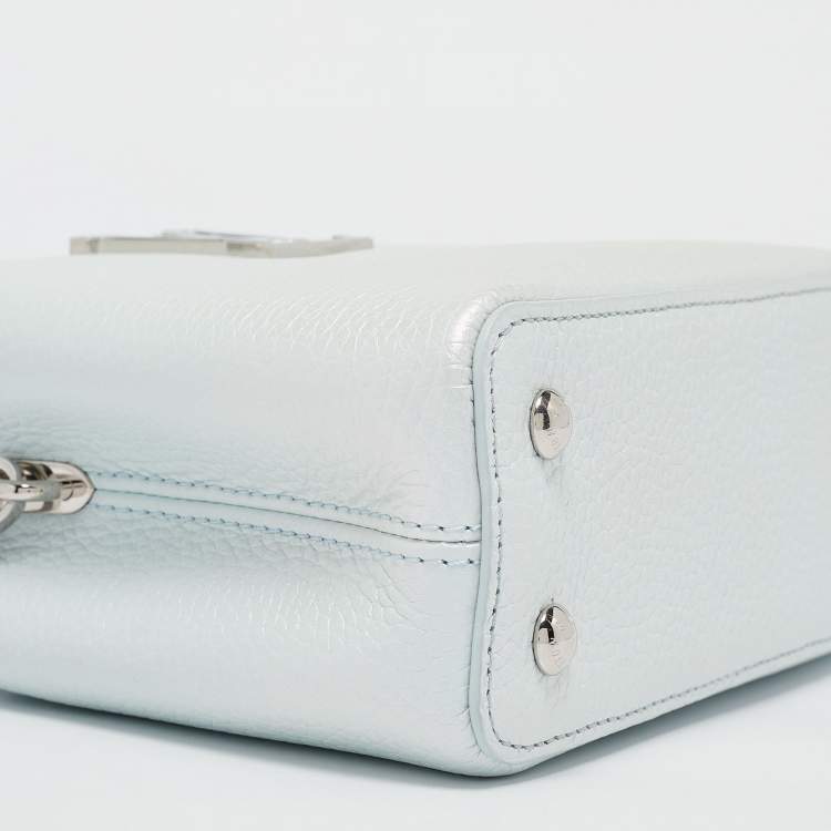 Pre Owned Louis Vuitton Blue Glacier Iridescent Taurillon Leather Mini Capucines Bag