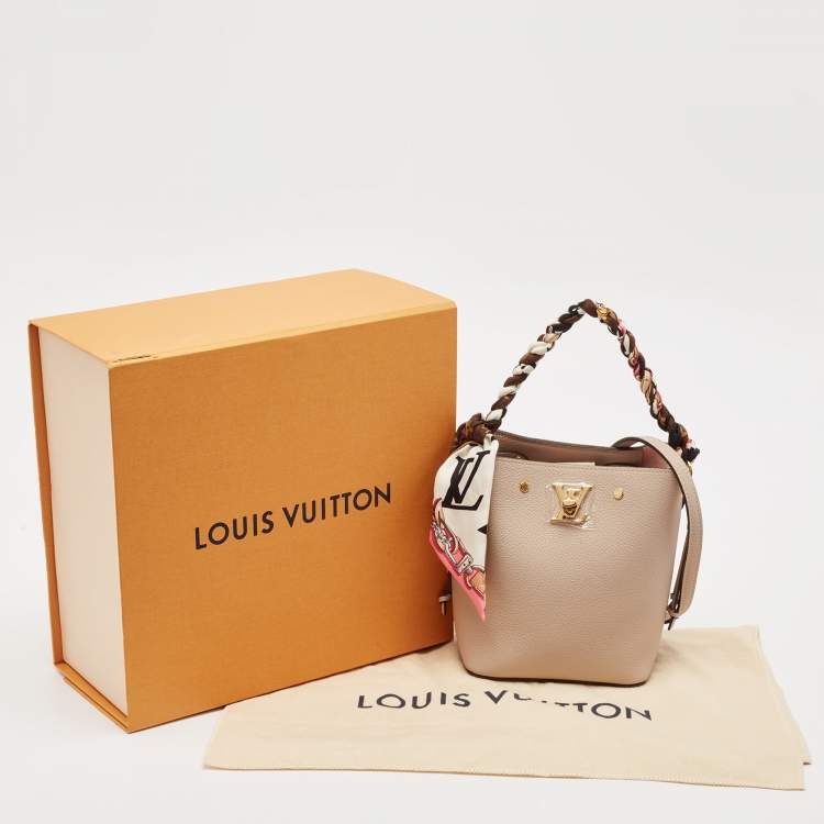 Pre Owned Louis Vuitton Greige Leather Nano Lockme Bucket Bag