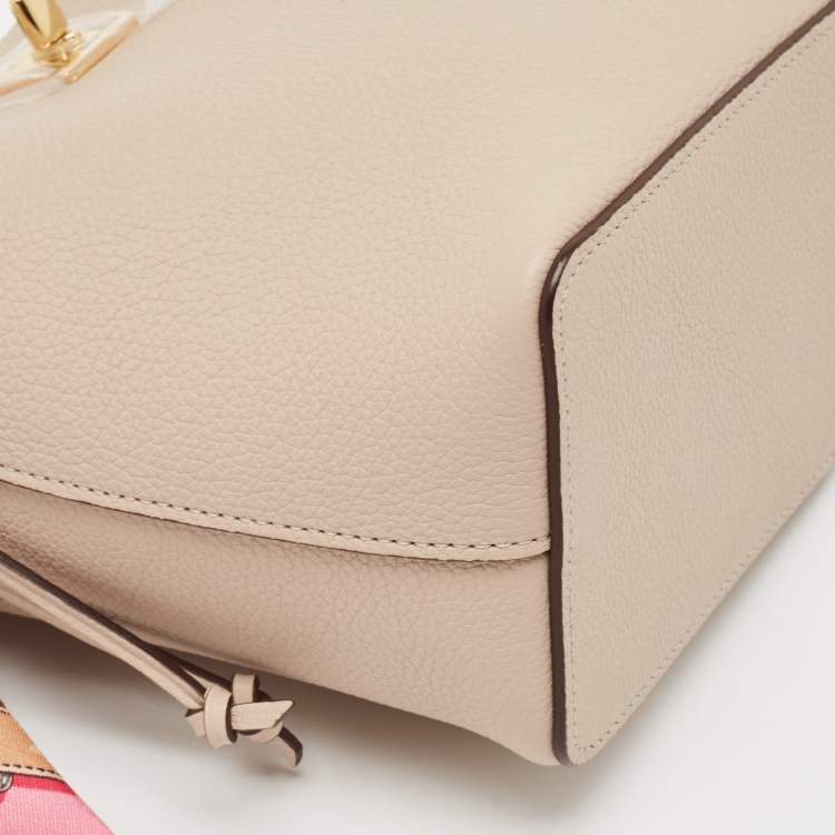 Pre Owned Louis Vuitton Greige Leather Nano Lockme Bucket Bag