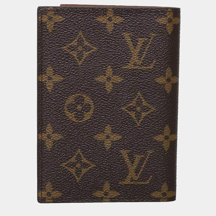 Pre Owned Louis Vuitton Monogram Passport Cover
