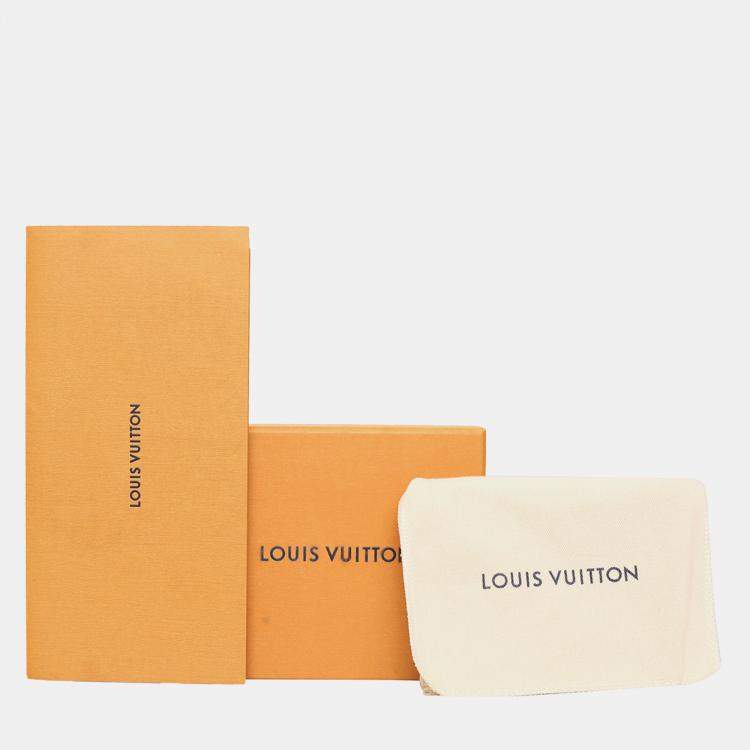 Pre Owned Louis Vuitton Monogram Passport Cover