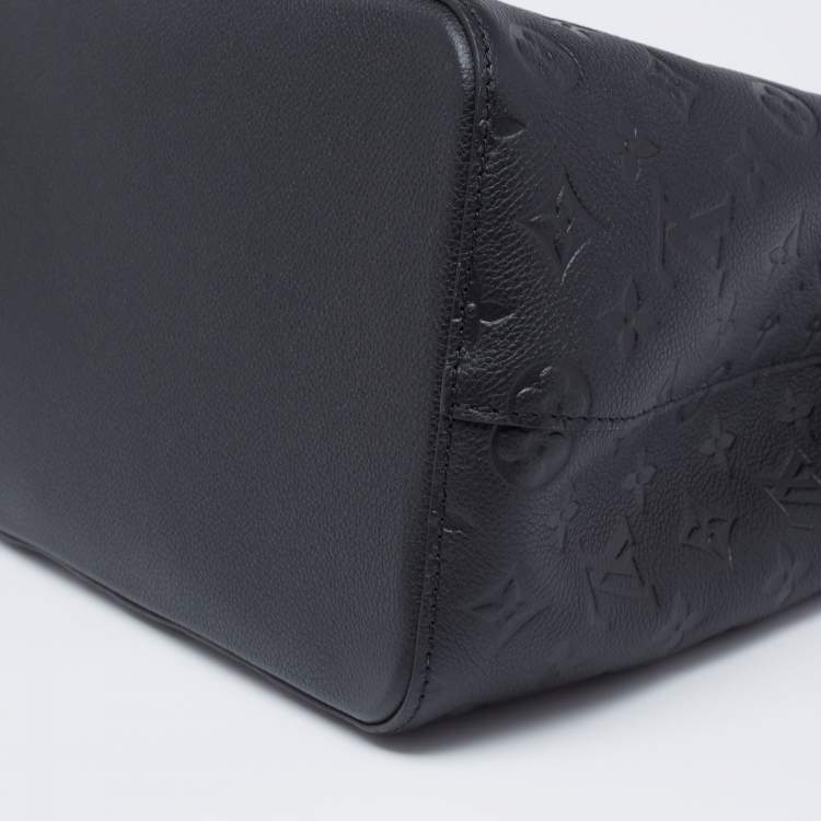 Pre Owned Louis Vuitton Black Monogram Empreinte NéoNoé MM Bag