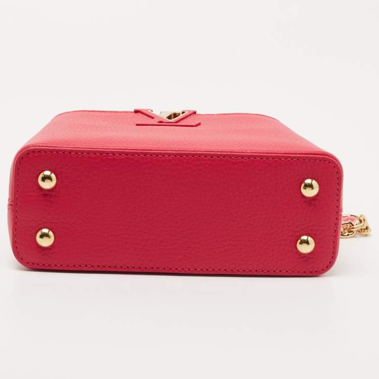 Pre Owned Louis Vuitton Rose Pondichéry Pink/Coquille/Fresh Pink Taurillon Leather Capucines Mini Bag