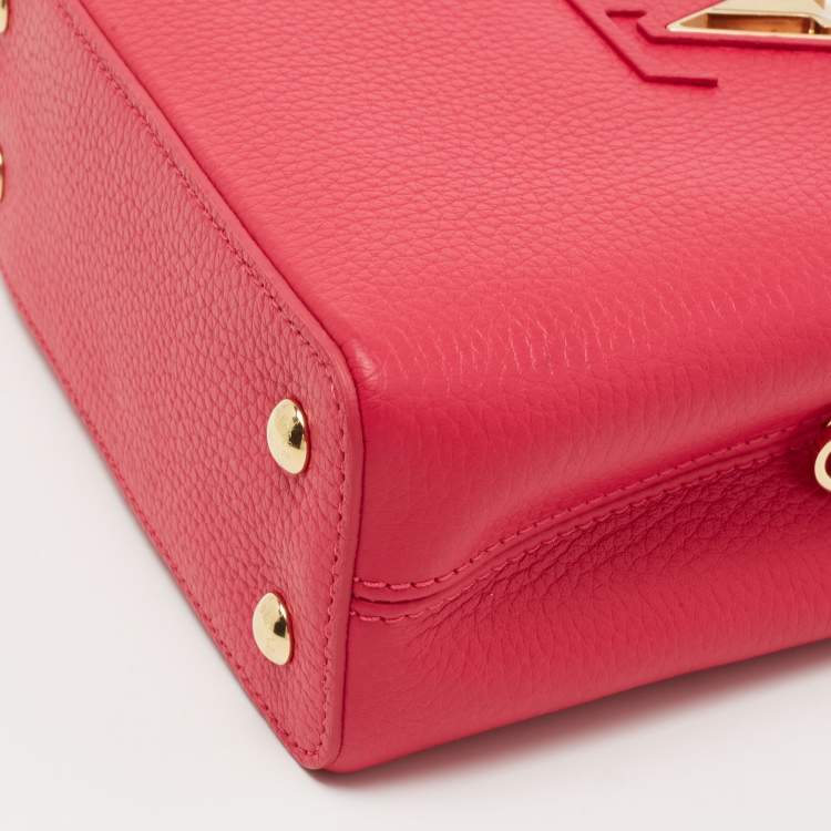 Pre Owned Louis Vuitton Rose Pondichéry Pink/Coquille/Fresh Pink Taurillon Leather Capucines Mini Bag