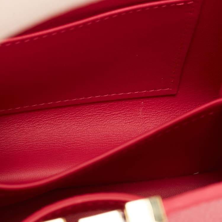 Pre Owned Louis Vuitton Rose Pondichéry Pink/Coquille/Fresh Pink Taurillon Leather Capucines Mini Bag